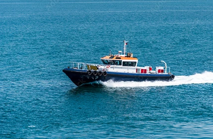 speed water boat tour dubai 90 mins